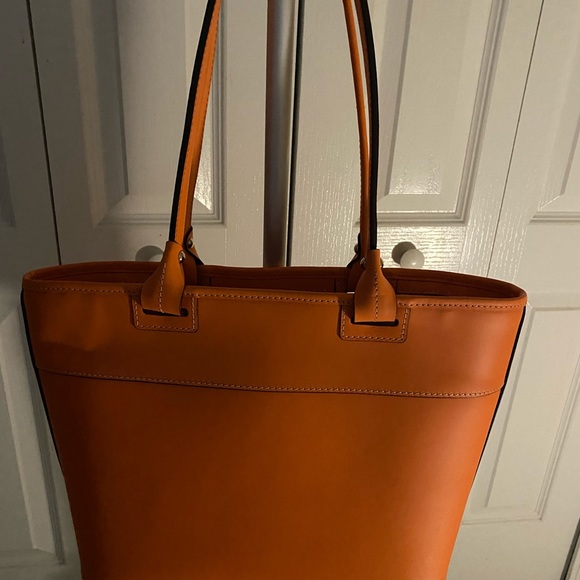 Bag - Picture 2 of 10